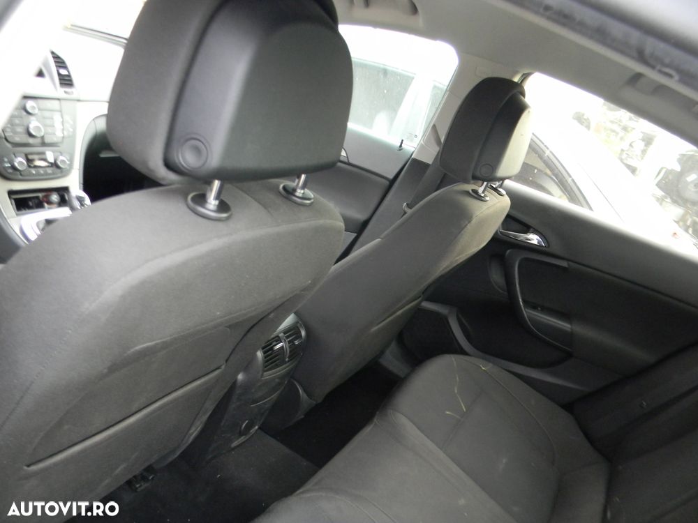 Dezmembrari  Opel INSIGNIA  2008  > 0000 2.0 CDTI Motorina - 38