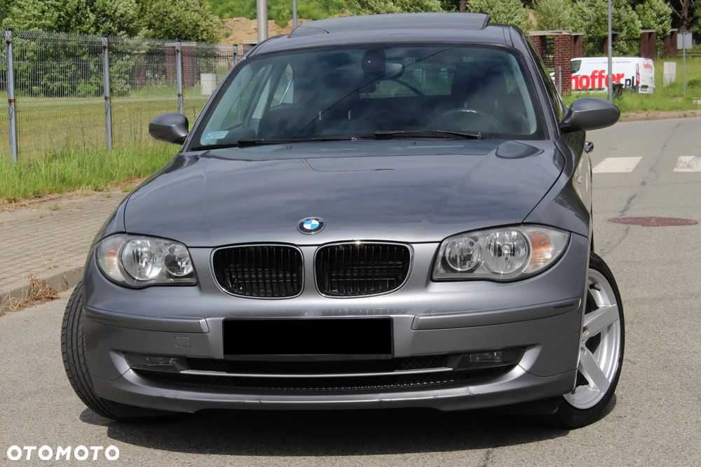 BMW Seria 1 123d - 2