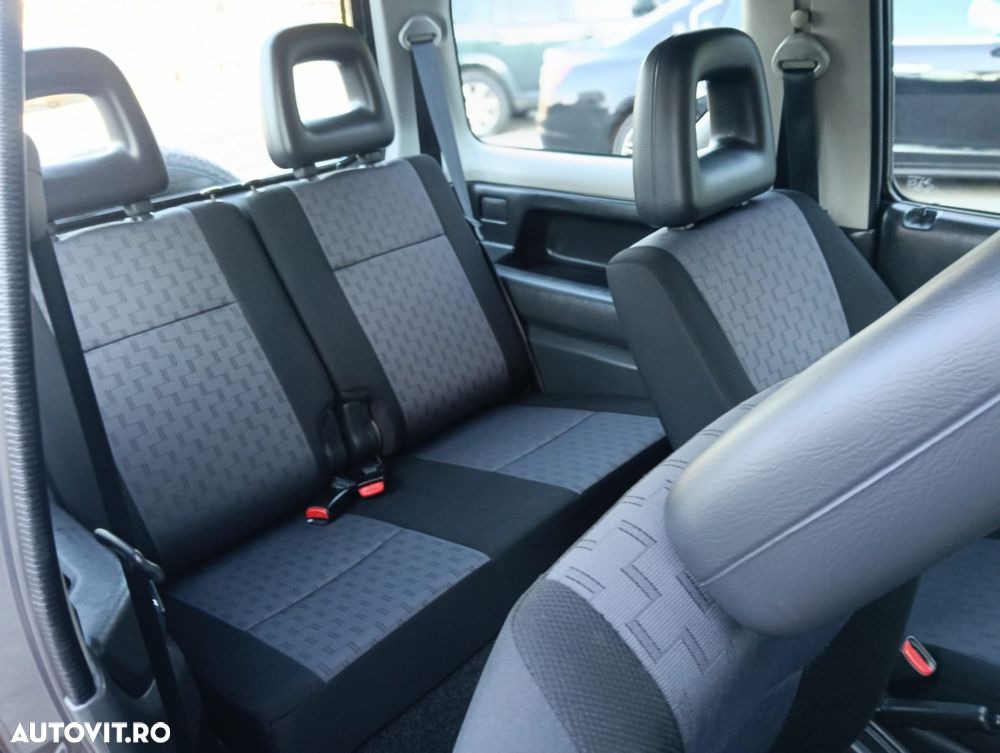 Suzuki Jimny 1.5 DDiS Club - 10