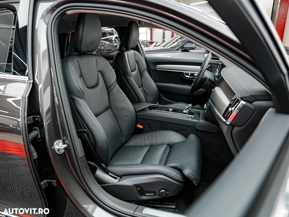 Volvo S90 B4 MHEV AT Plus Bright - 27