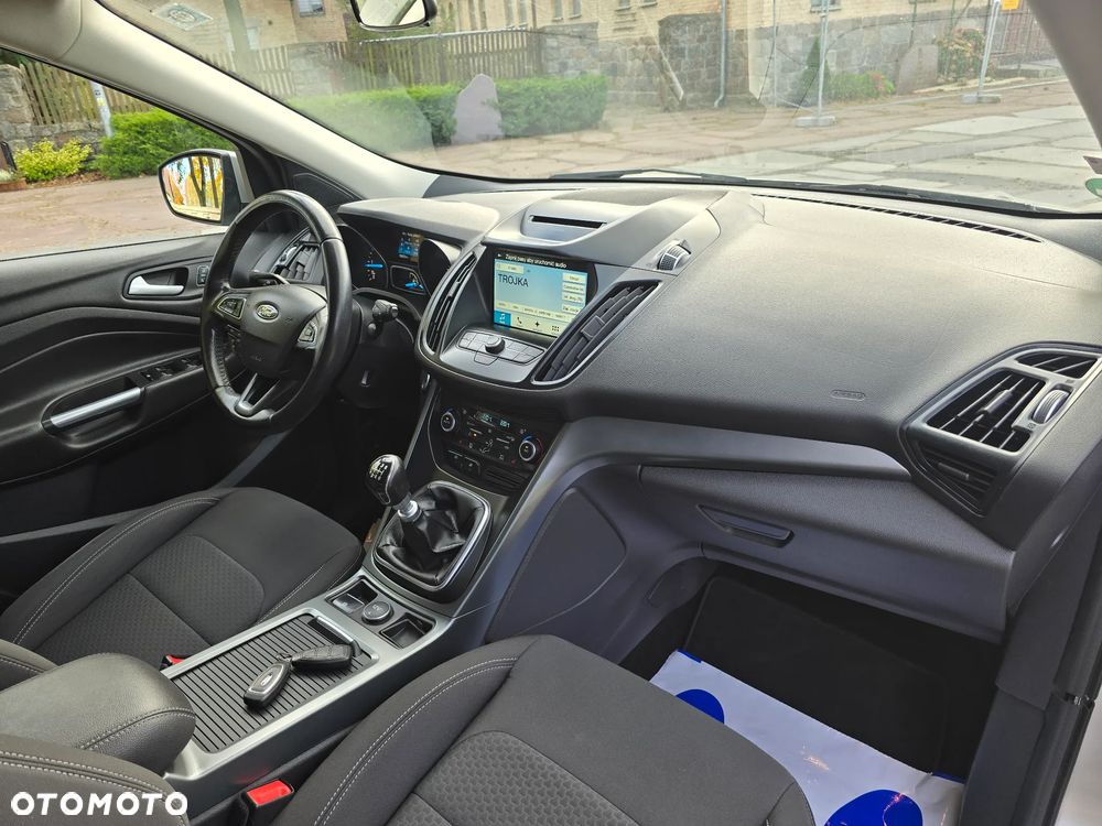 Ford Kuga 1.5 EcoBlue COOL&CONNECT - 32