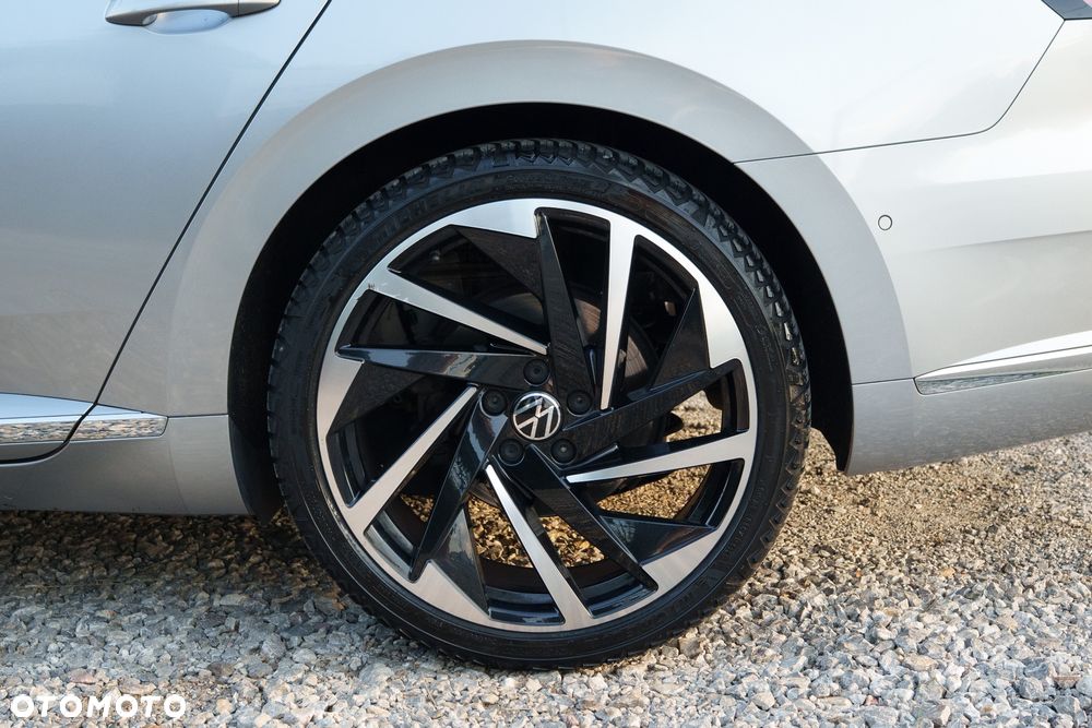 Volkswagen Arteon 2.0 TSI DSG R-Line - 41