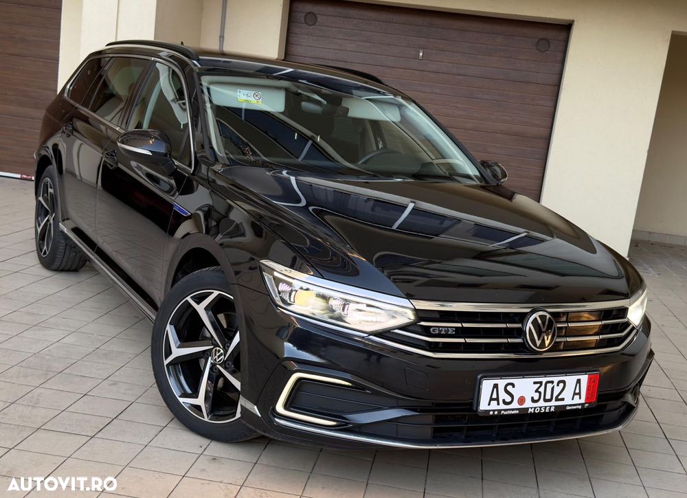 Volkswagen Passat - 11