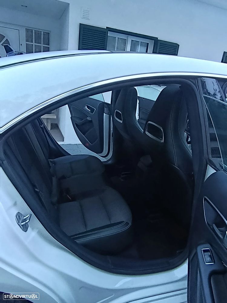 Mercedes-Benz CLA 180 CDi - 8
