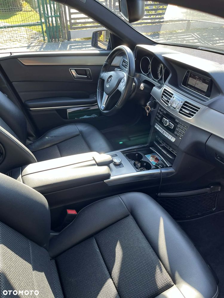 Mercedes-Benz Klasa E 220 BlueTEC 4-Matic Elegance - 12