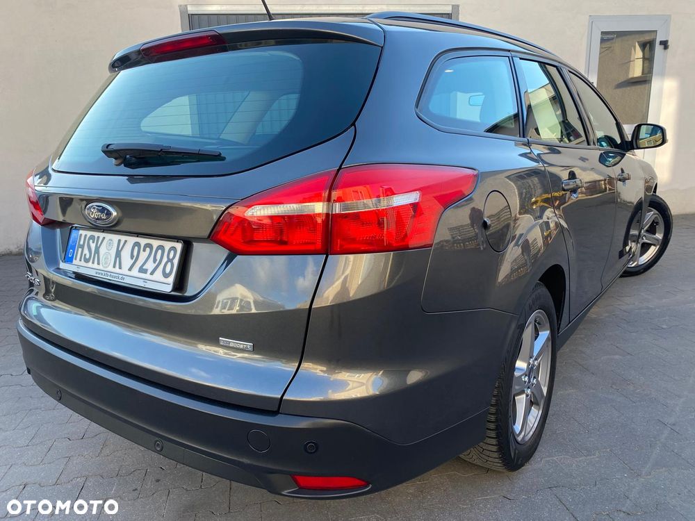 Ford Focus 1.0 EcoBoost Titanium - 2