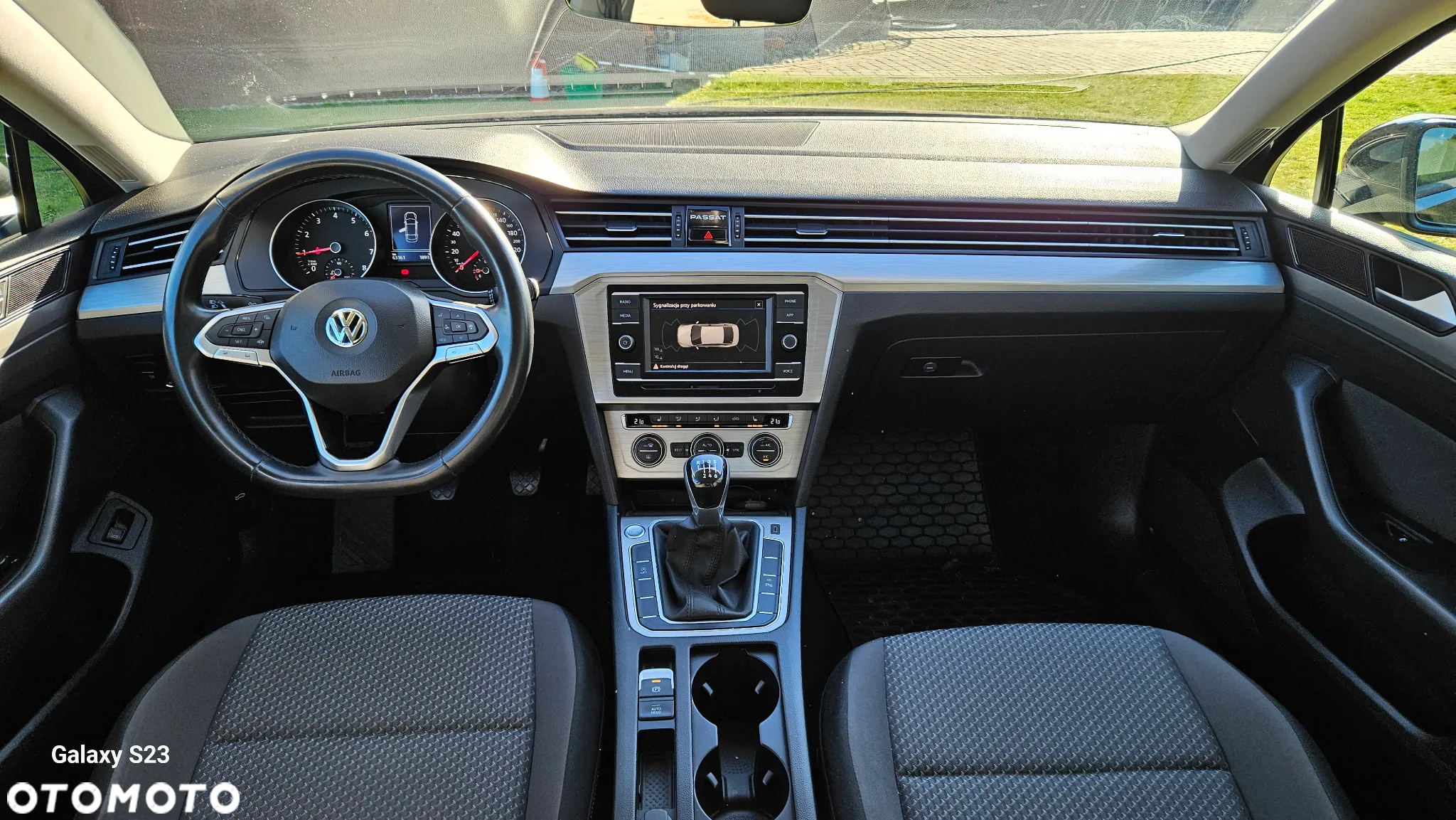 Volkswagen Passat - 4