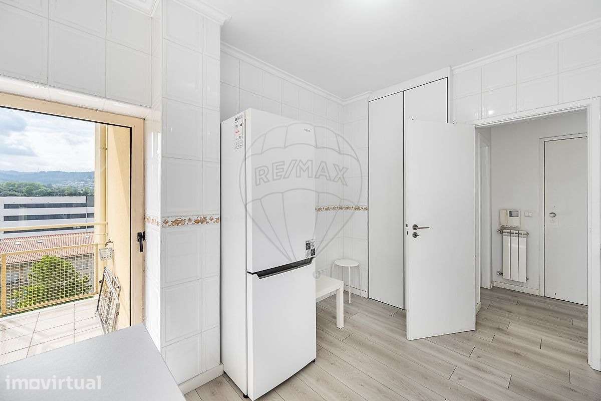 Apartamento T1 para venda na Vila da Póvoa de Lanhoso - Grande imagem: 5/26