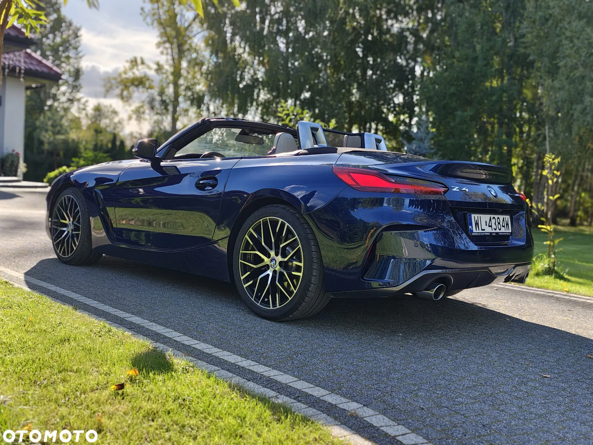 BMW Z4 sDrive30i - 9