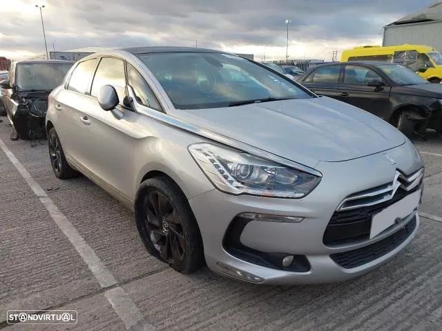Citroen DS5 Hibrido 200cv para peças - 2.0 HDi | RH02 - Parachoques | Frente Completa | Rádio | Jantes | Faróis | Portas | Vidro | Motor | Tampa Mala | Farolim | Farolins | Xenon | Pre LCI - 2