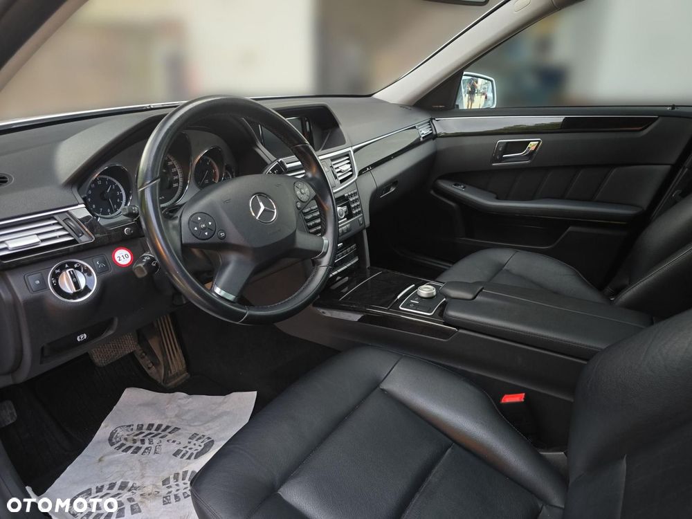 Mercedes-Benz Klasa E 350 CDI BlueEff Avantgarde - 11
