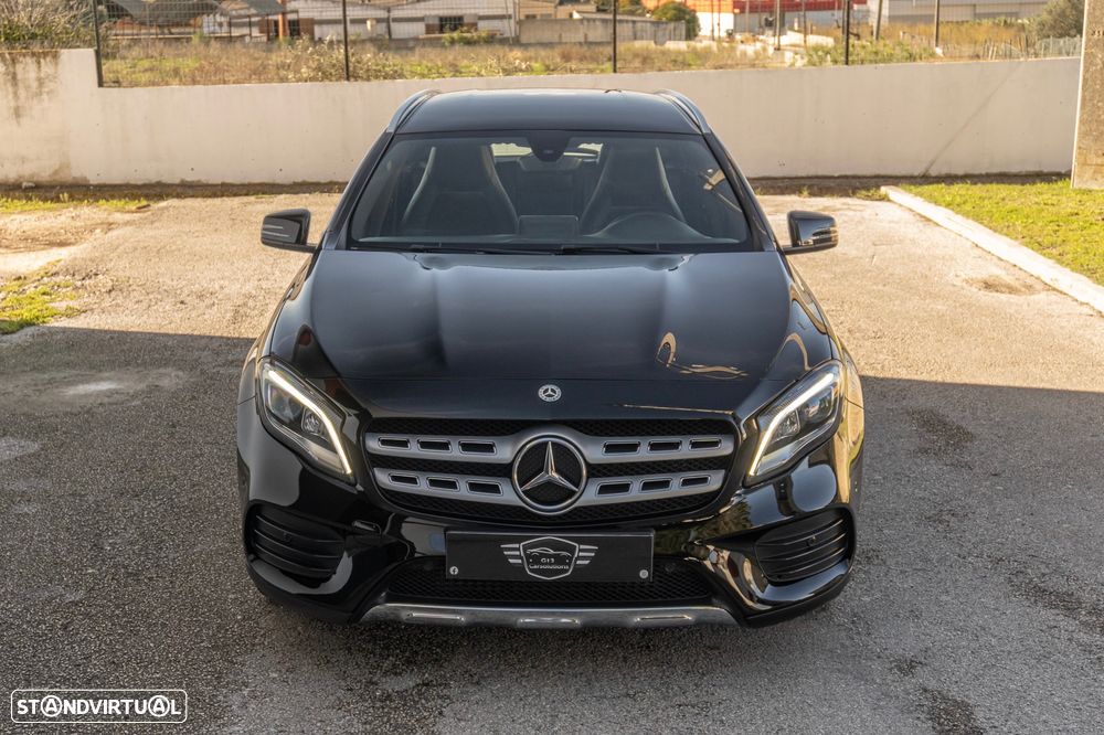 Mercedes-Benz GLA 180 AMG Line - 2