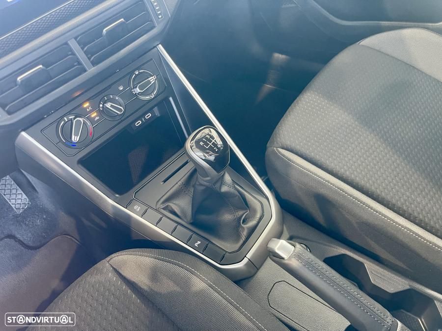 VW Taigo 1.0 TSI Urban - 14