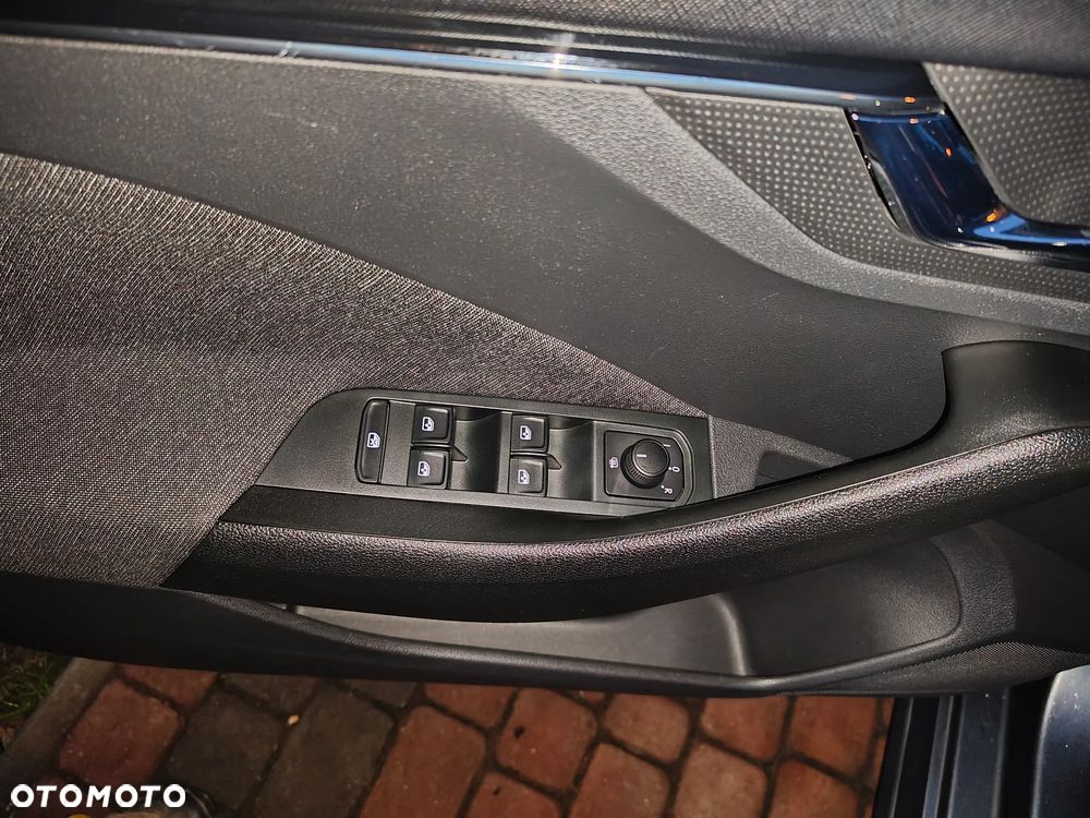 Skoda Kamiq 1.0 TSI DSG Monte Carlo - 20