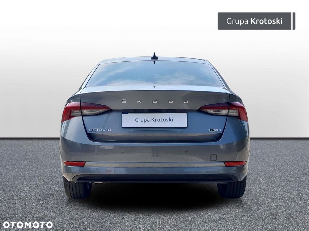 Skoda Octavia 2024 photo 4
