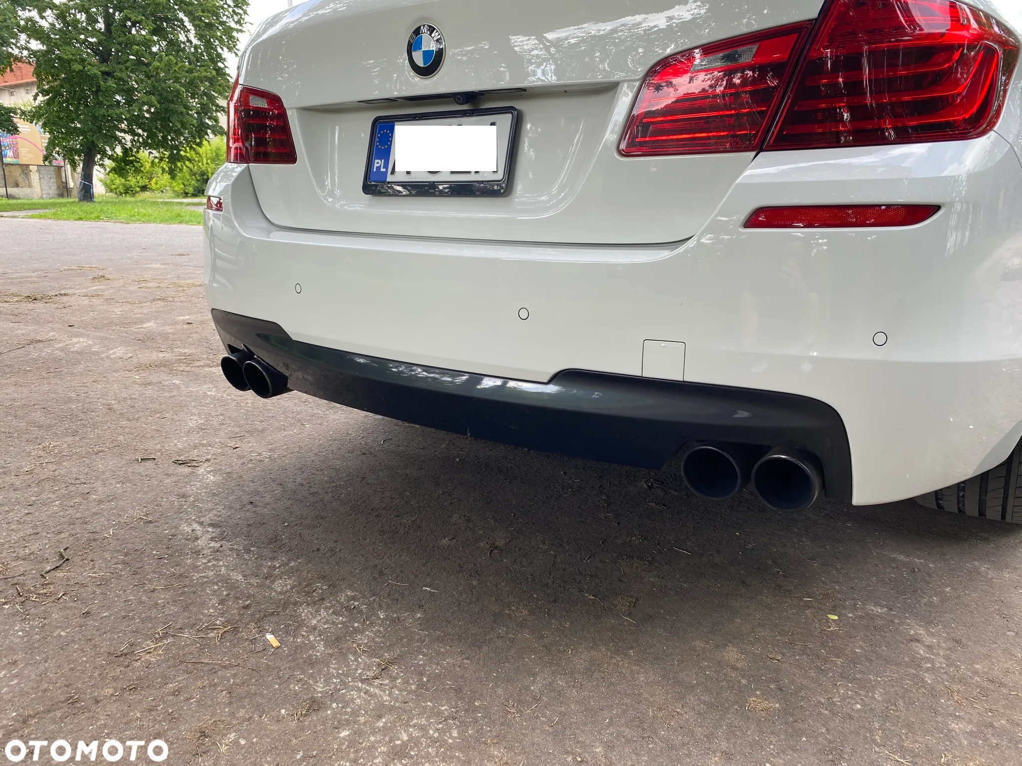 BMW Seria 5 550i - 7