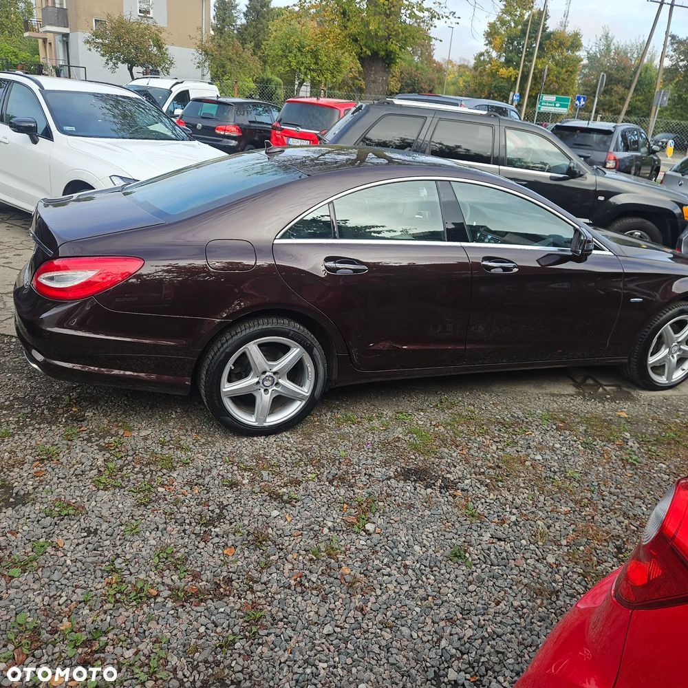 Mercedes-Benz CLS 350 BlueEff - 24