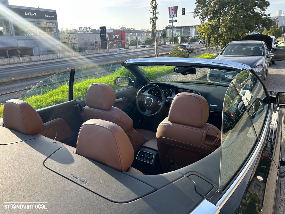 Audi A5 Cabrio 2.7 TDi S-line Multitronic - 11