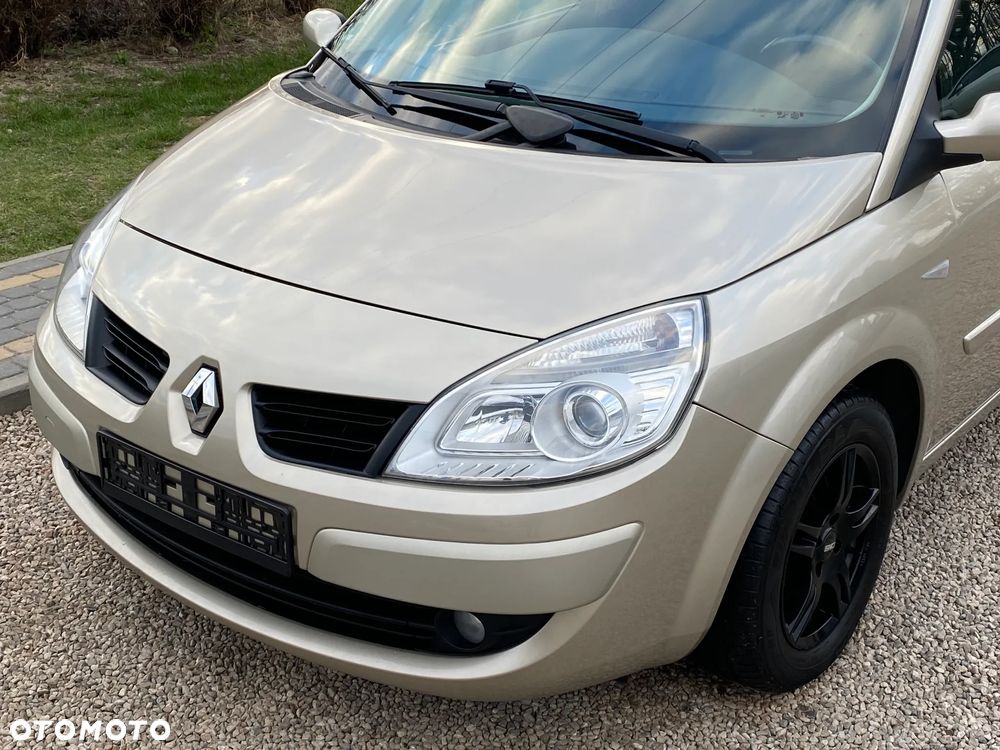 Renault Scenic 1.6 16V Expression - 8