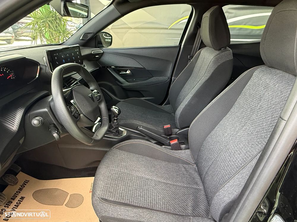 Peugeot 2008 1.2 Style - 16