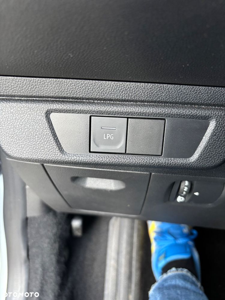 Dacia Sandero TCe 90 Essential - 13