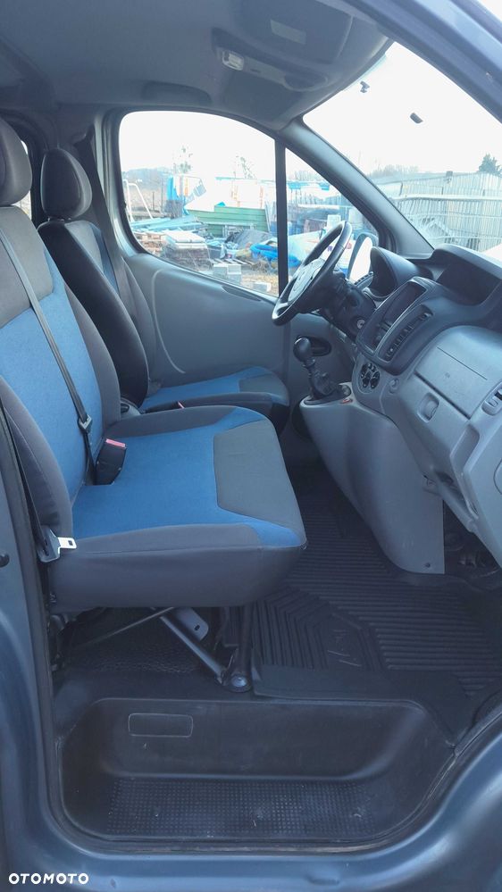 Renault Trafic - 6