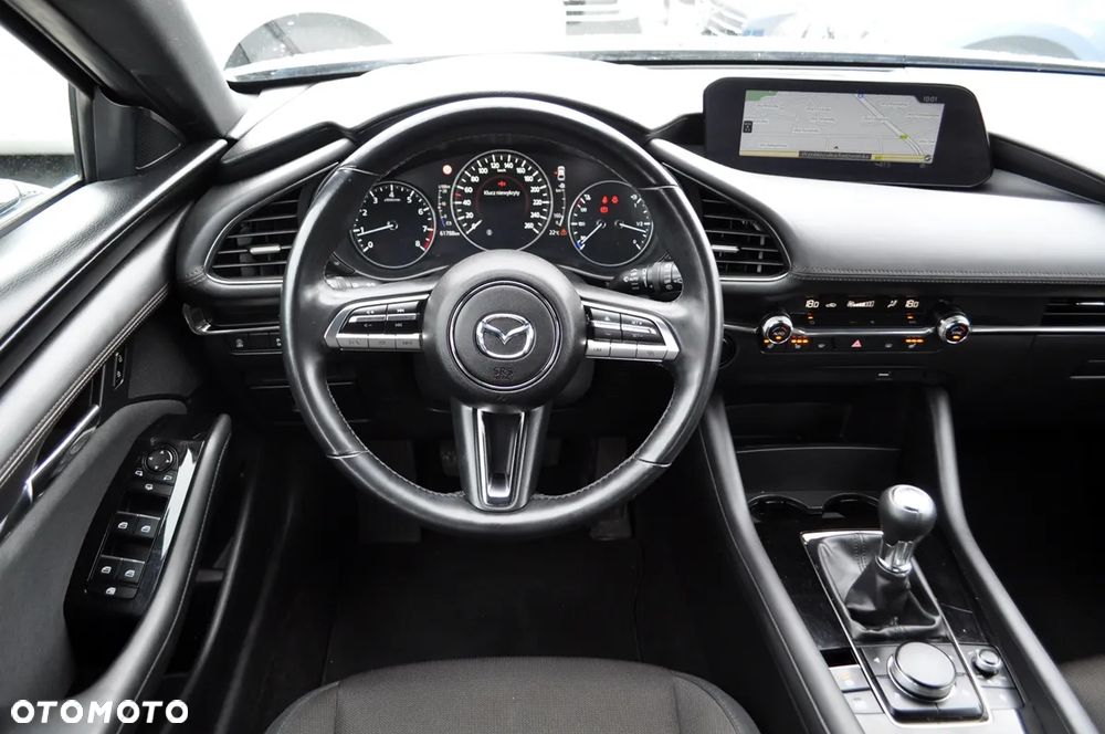 Mazda 3 e-SKYACTIV-G 122 M HYBRID EXCLUSIVE-LINE - 35