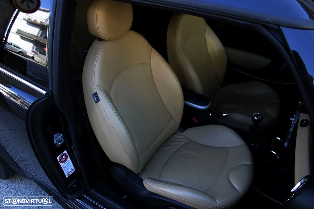 MINI Clubman John Cooper Works - 26