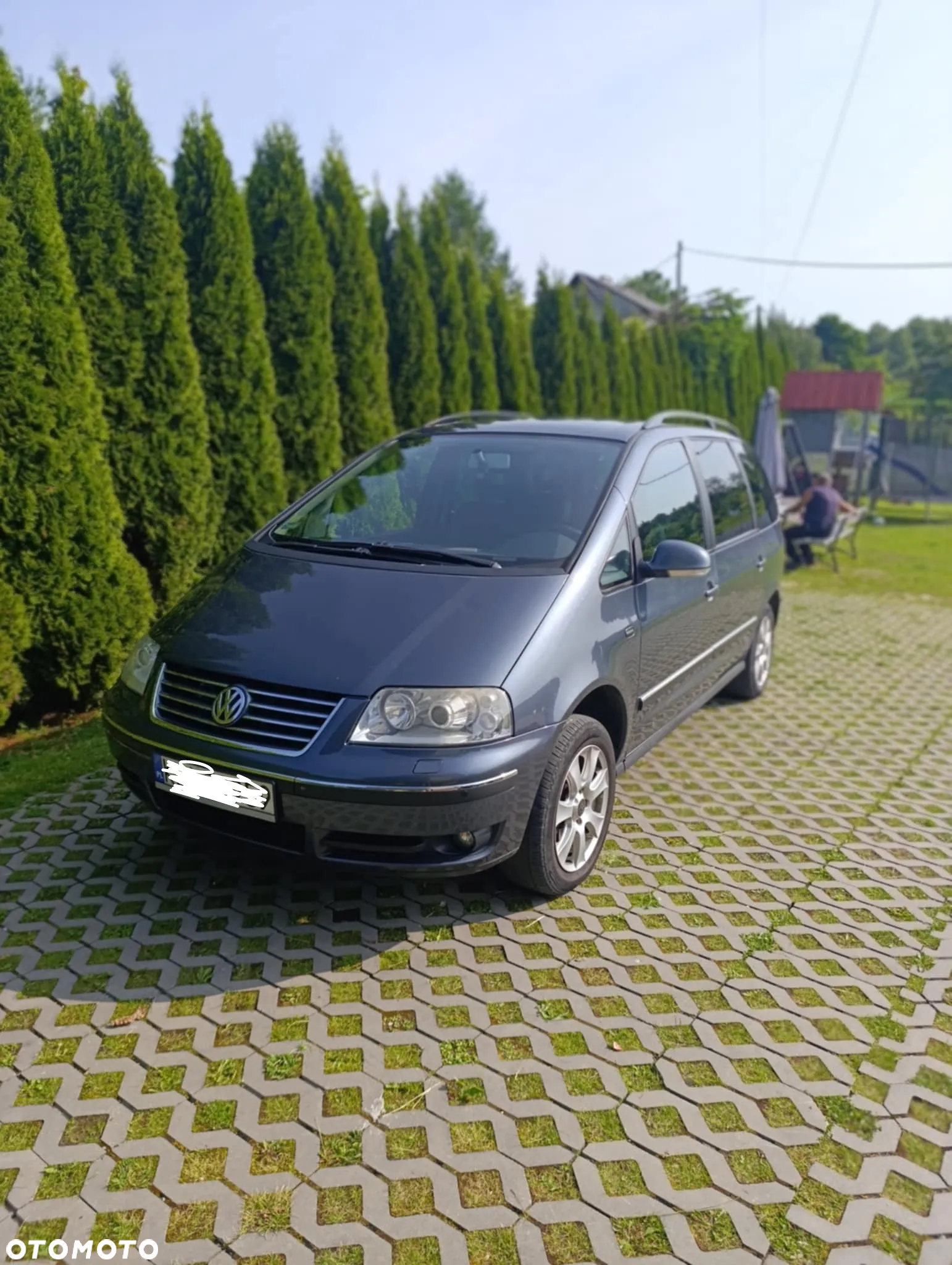 Volkswagen Sharan 1.9 TDI 4Motion Comfortline - 4