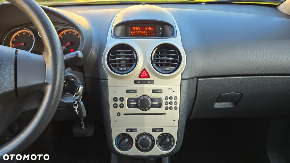 Opel Corsa - 14