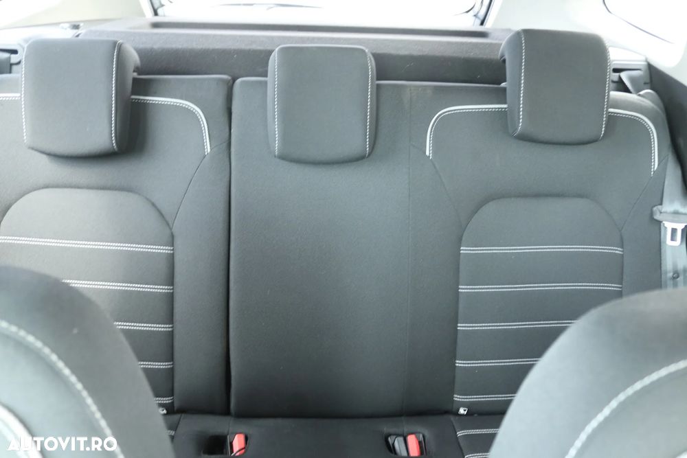 Dacia Duster TCe 150 EDC Journey - 13