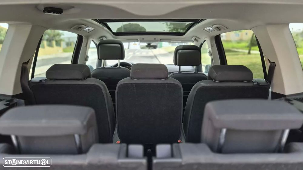 VW Touran 2.0 TDI Highline - 4