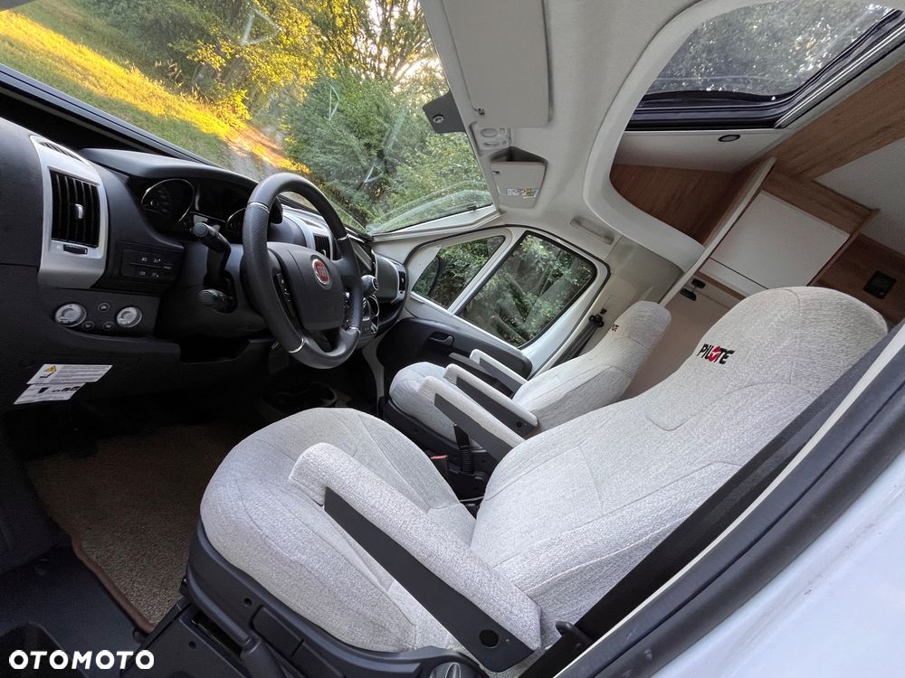Fiat Pilote  P690 Evidence - 27