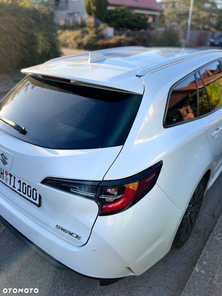 Suzuki Swace 1.8 Hybrid Premium Plus CVT - 15