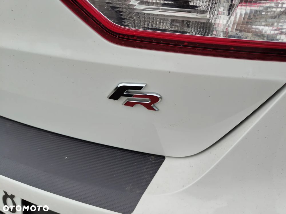 Seat Leon 2.0 TDI DPF Ecomotive DSG FR - 31