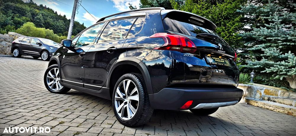 Peugeot 2008 PureTech 110 Stop&Start GT-Line Edition - 3