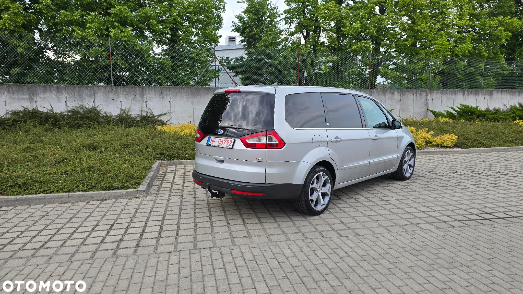 Ford Galaxy 2.0 TDCi Ghia - 39