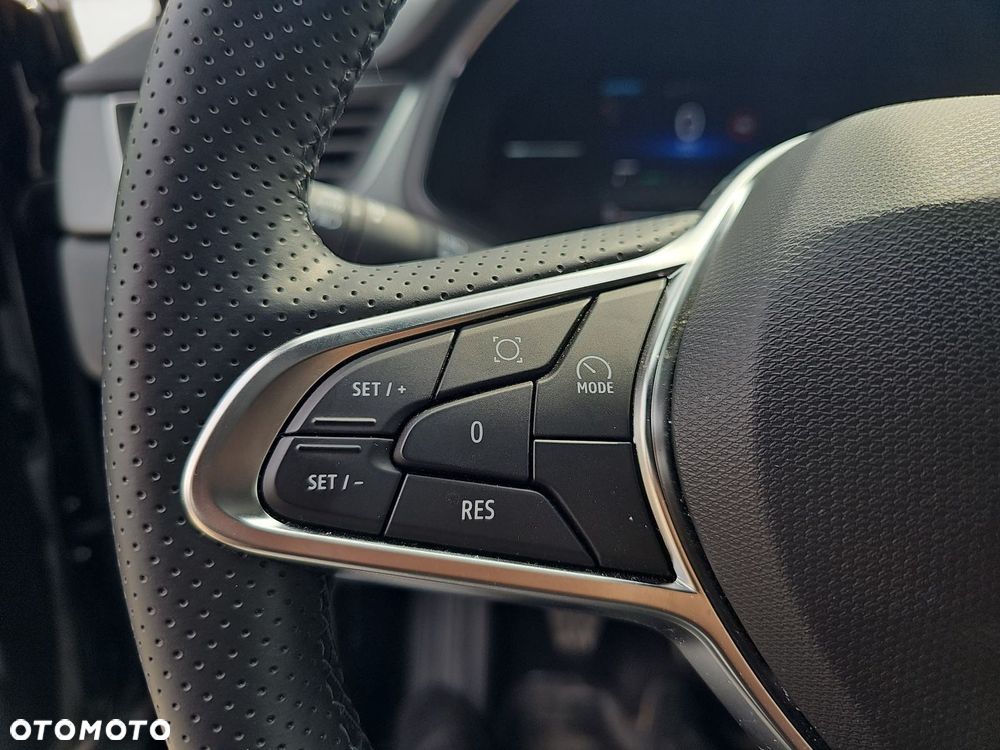 Renault Captur - 13