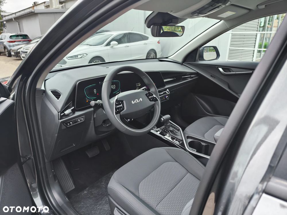 Kia Niro 1.6 GDI Hybrid M - 12