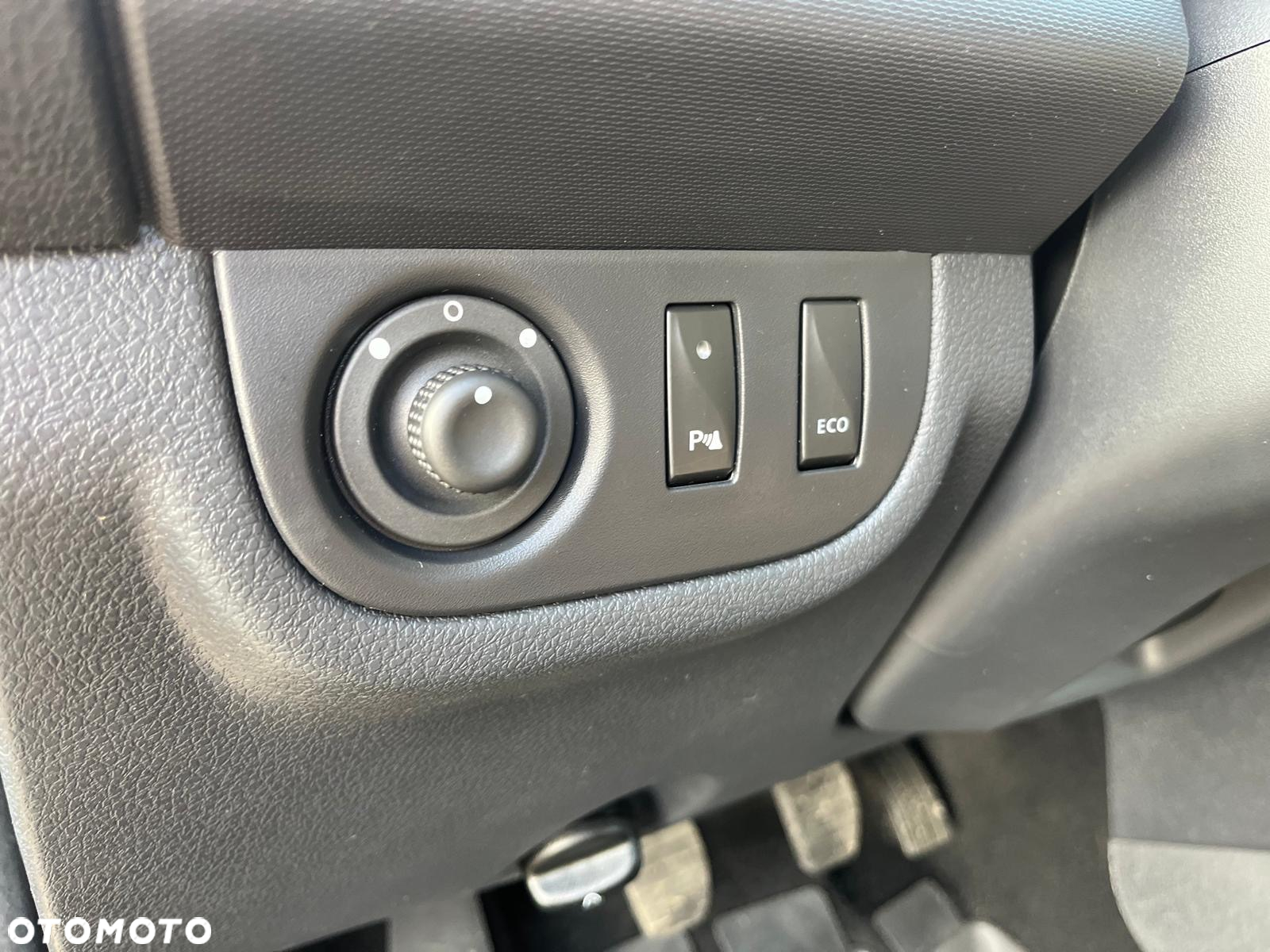 Dacia Sandero Stepway TCe 90 Prestige - 36