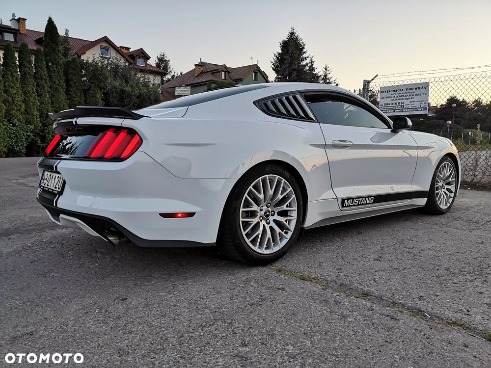 Ford Mustang 2.3 Eco Boost - 2