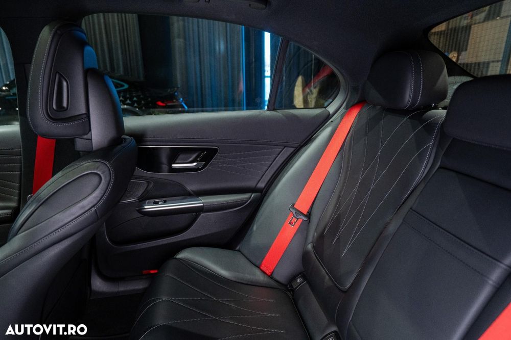 Mercedes-Benz C - 36