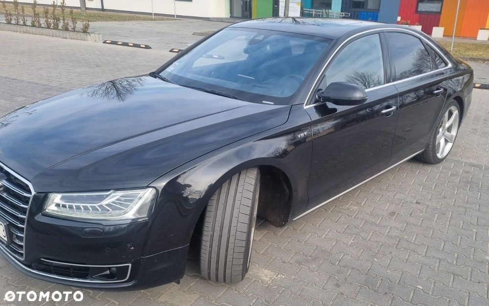 Audi A8 4.2 TDI DPF (clean diesel) quattro tiptronic - 4