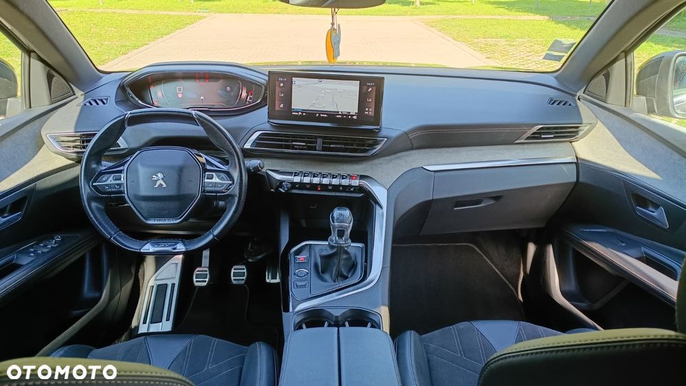 Peugeot 3008 - 16
