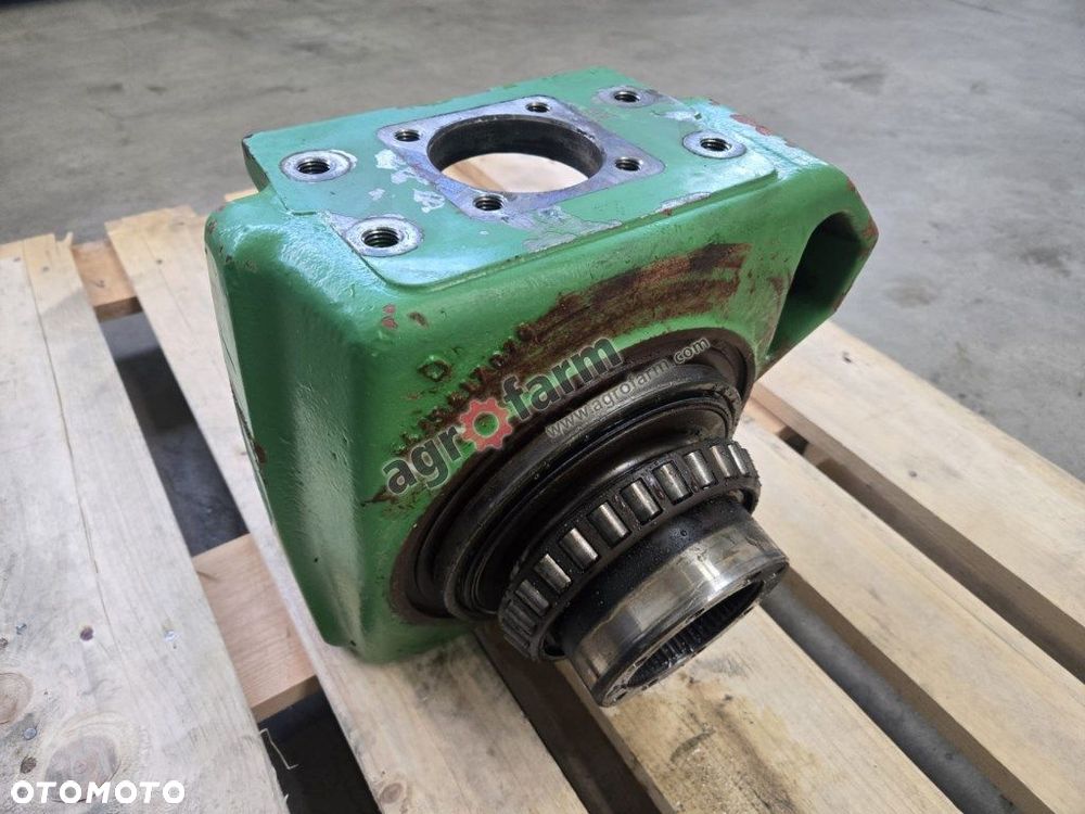 Zwrotnica John Deere 6800, 6900, 6810, 6820 - 3