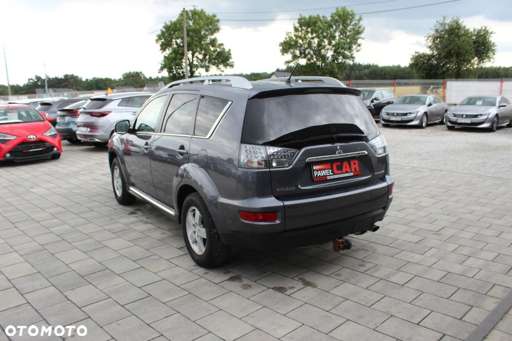 Mitsubishi Outlander 2.0 2WD CVT Invite - 7