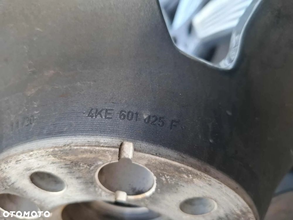 KOŁA ALUFELGI FELGI ALUMINIOWE AUDI R21 E-TRON ETRON 4KE 4KE601025F 9,5J x 21H2 ET36 Q7 Q8 SQ7 SQ8 IDEALNE - 11