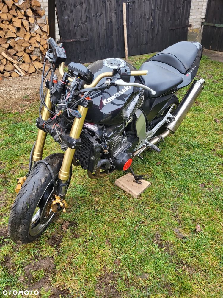 Kawasaki Z - 7