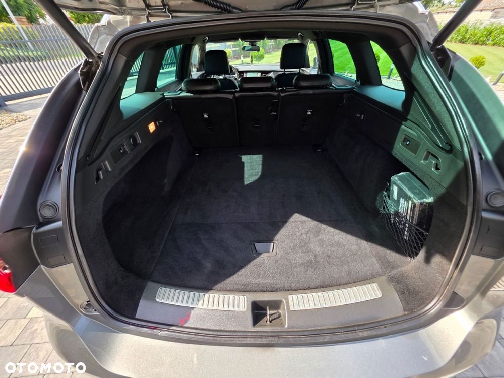 Opel Insignia - 26