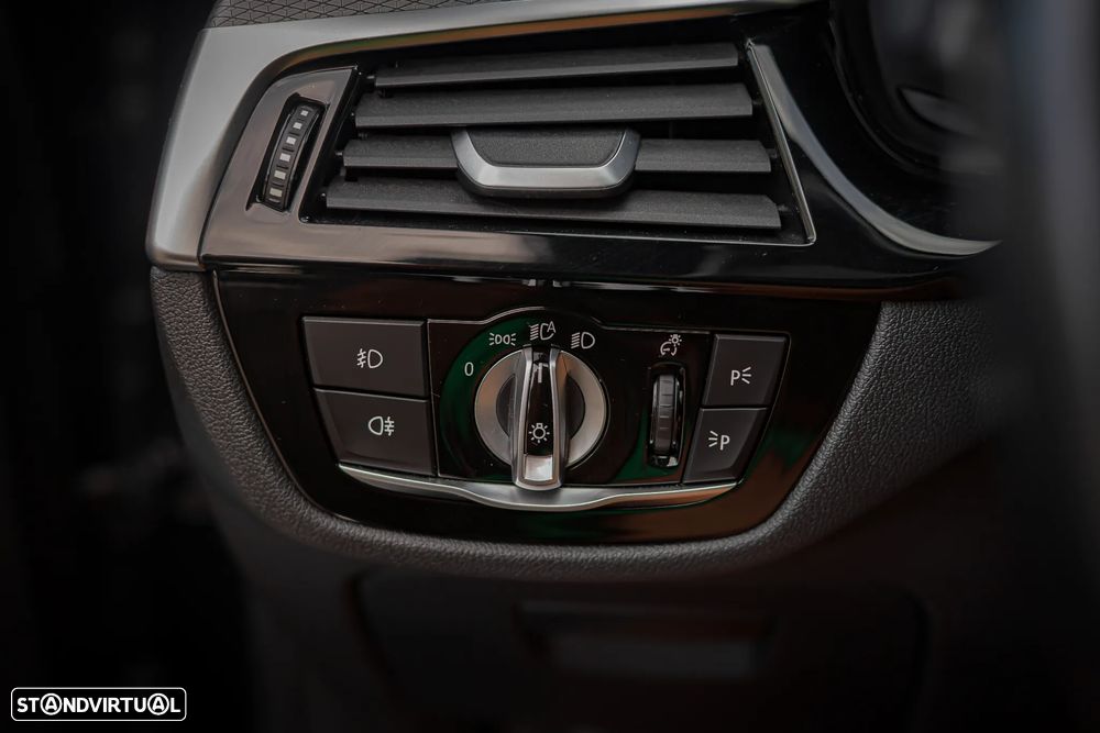 BMW 520 d Pack M Auto - 30
